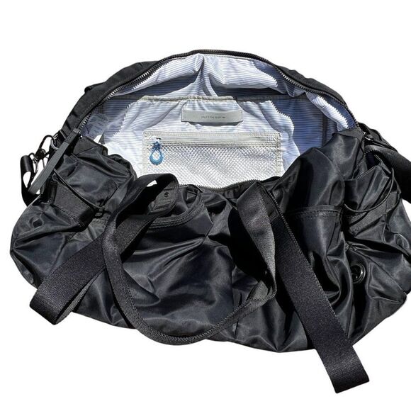 lululemon athletica Black Travel Bag - Picture 6 of 9